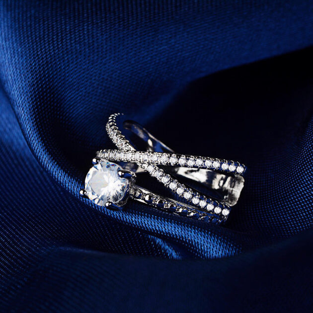 Criss charm - Image 2