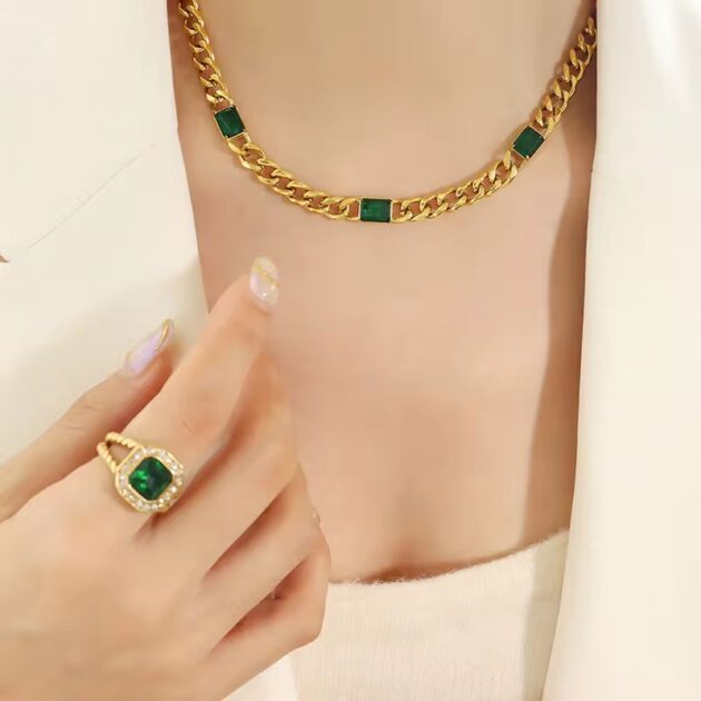 Green Glare - Image 2