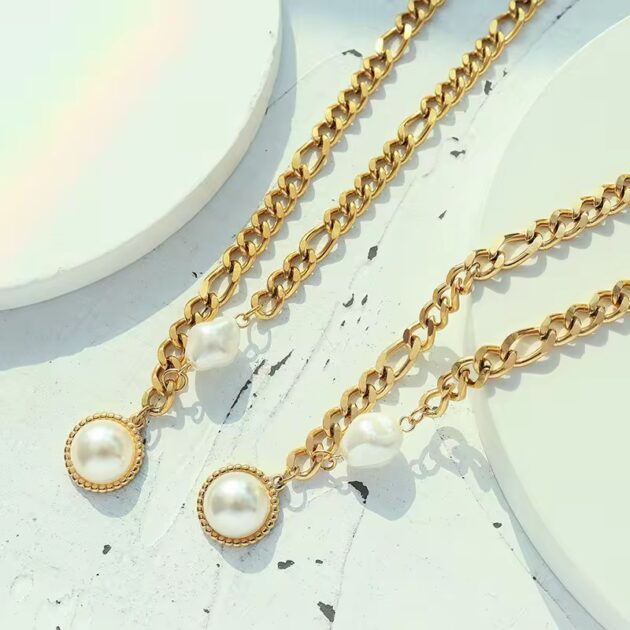 Tied in Pearl - Image 2